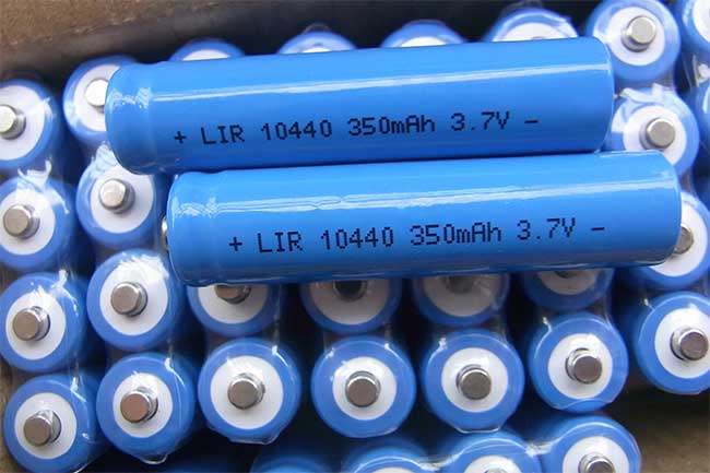 鋰電池生產車間濕度怎么控制？鋰電池車間用除濕機